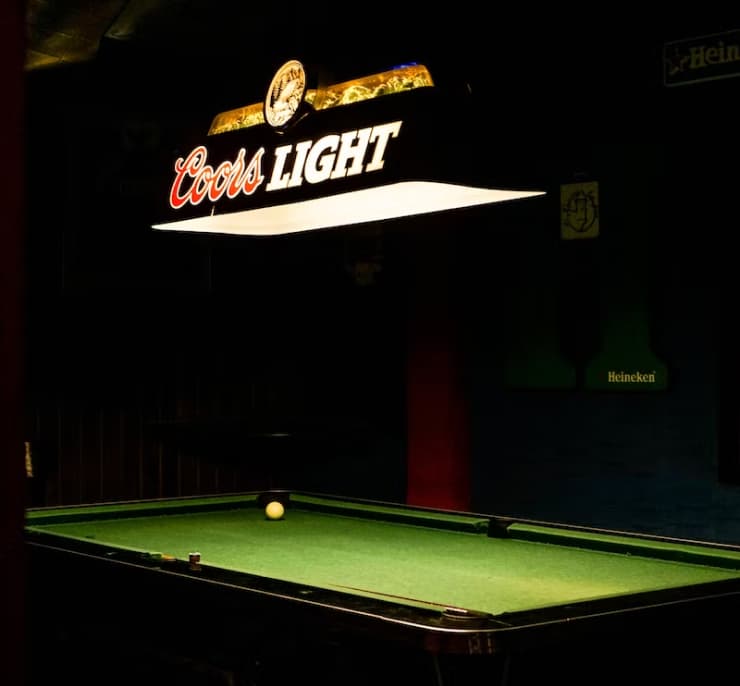 billiard play zone